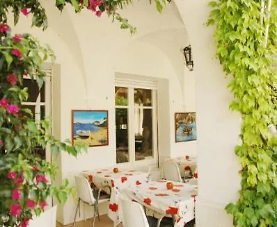 Hotel Comodoro *