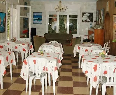 מלון Comodoro *