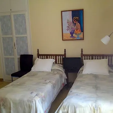ホテル Comodoro